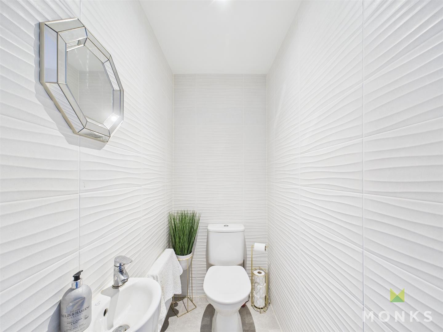 12 Millfield Place, Shrewsbury, SY5 7ES For Sale